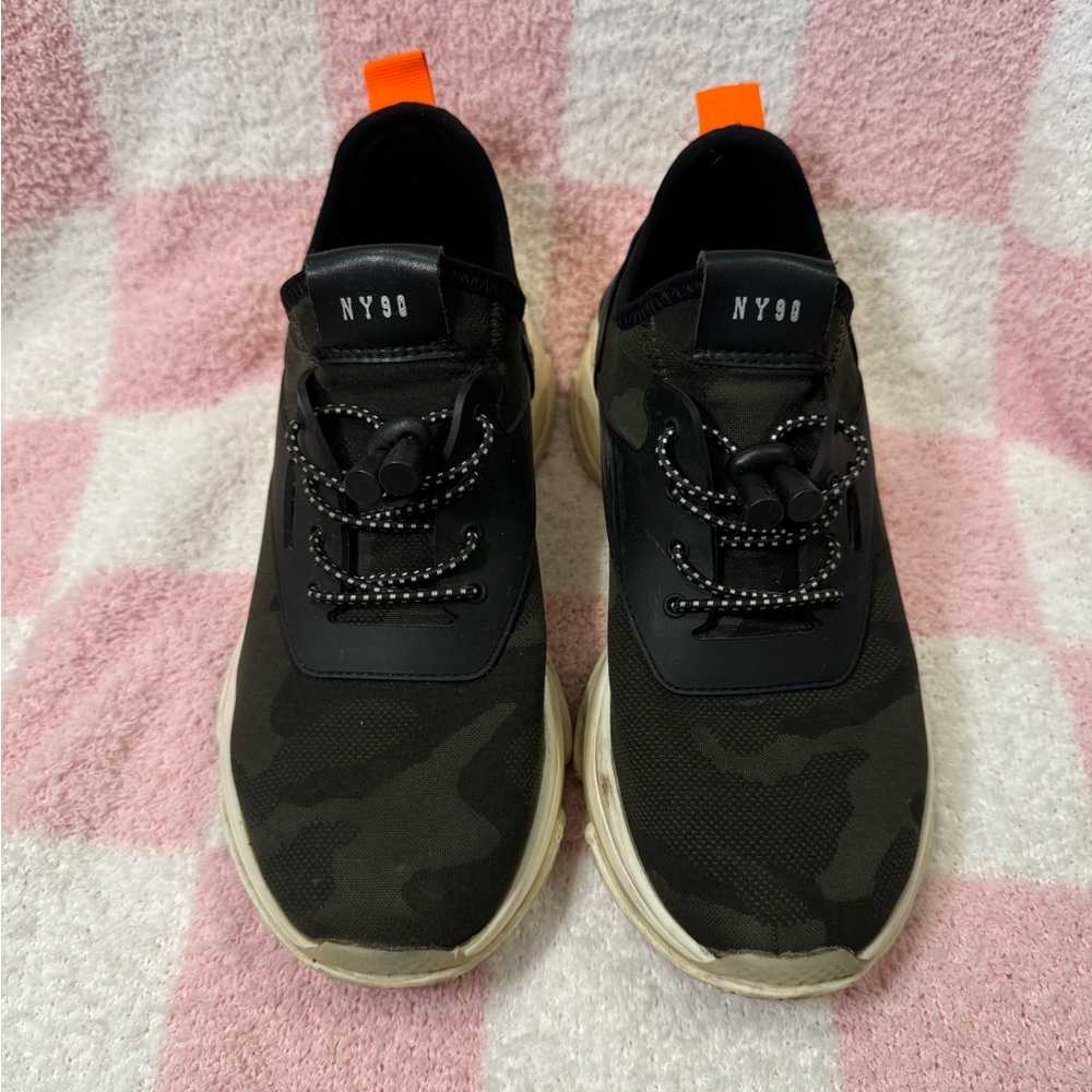 Steve Madden Platform Women’s Sneakers